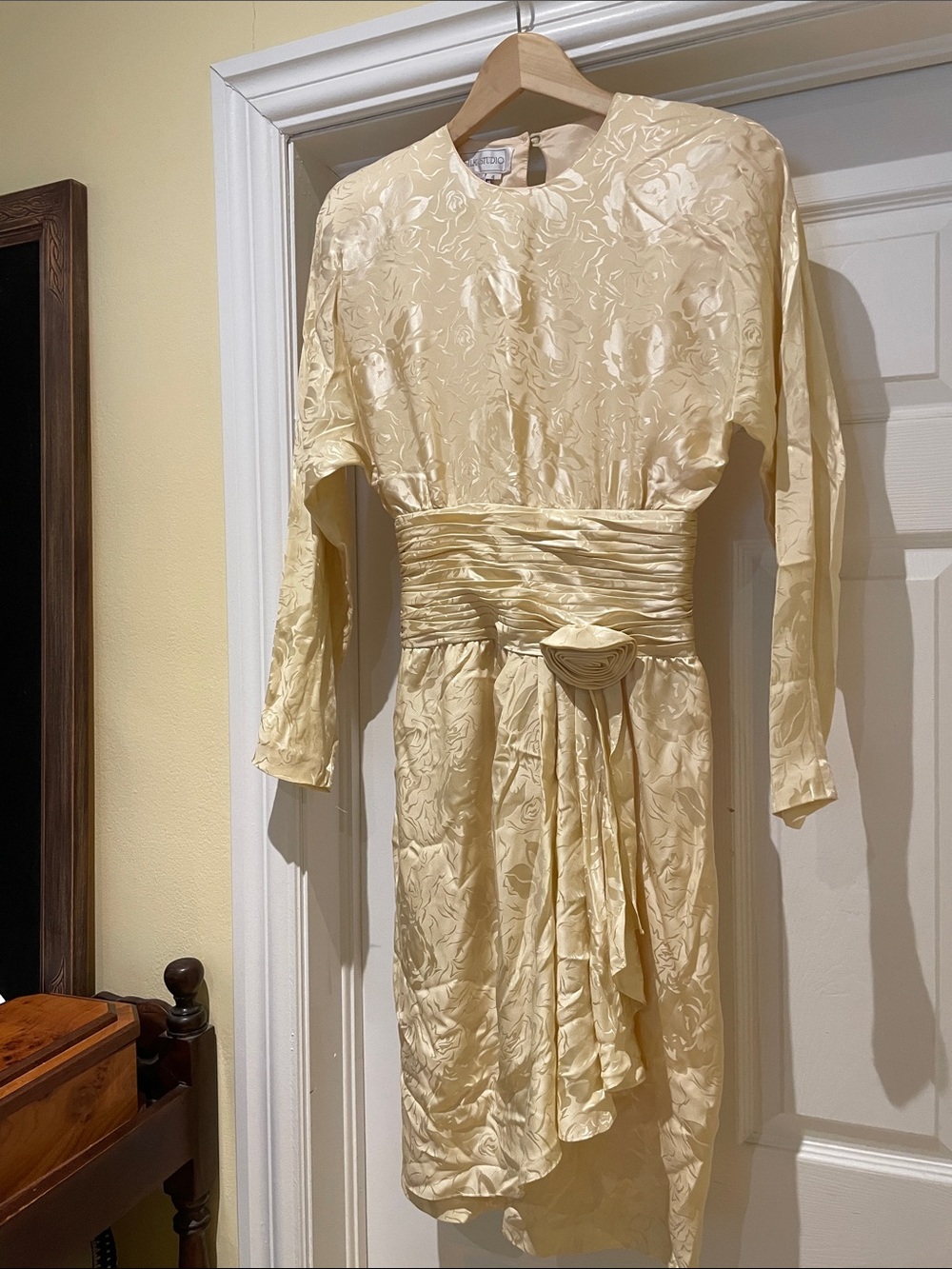 Vintage Silk Studio 100% Silk Jacquard Cocktail Dress Champagne Romantic Formal